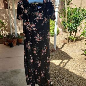 Pink Maxi Sundress with Polo Collar and Short Sleeves